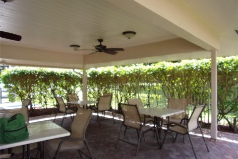 Condo in Pompano Beach, Florida, 1 bedroom  № 968041 - photo 11