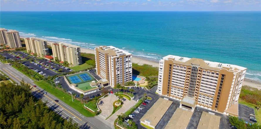 Condo à Hutchinson Island South, Floride, 3 chambres  № 1334100