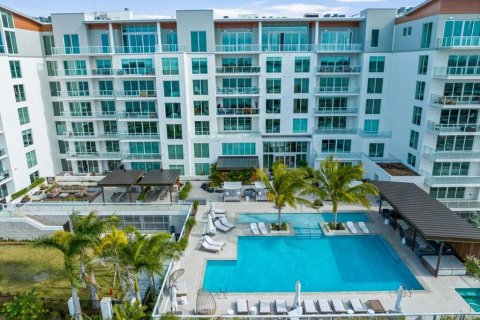 Condominio en venta en Clearwater, Florida, 2 dormitorios, 130.9 m2 № 1388523 - foto 25