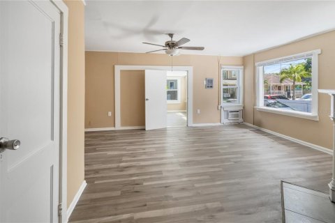 Appartement à louer à Tampa, Floride: 3 chambres, 97.55 m2 № 1386364 - photo 12