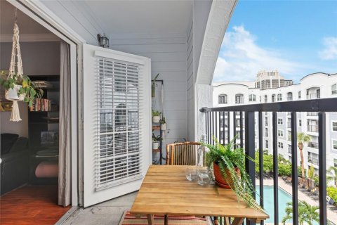 Condo in Orlando, Florida, 1 bedroom  № 1341830 - photo 8