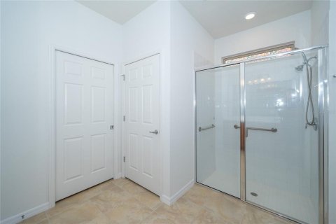 House in Land O' Lakes, Florida 2 bedrooms, 147.34 sq.m. № 1341795 - photo 18