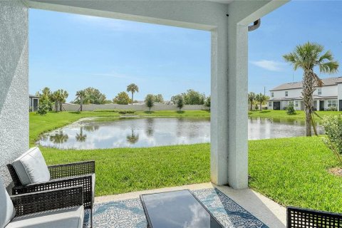 Adosado en venta en Saint Petersburg, Florida, 3 dormitorios, 176.05 m2 № 1341796 - foto 10