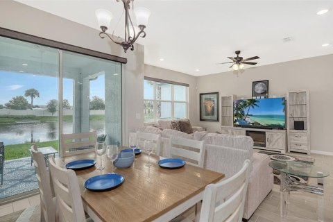 Adosado en venta en Saint Petersburg, Florida, 3 dormitorios, 176.05 m2 № 1341796 - foto 30