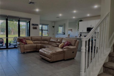 Casa en venta en Tamarac, Florida, 4 dormitorios, 245.82 m2 № 1345204 - foto 16