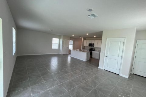 House in Bradenton, Florida 4 bedrooms, 209.96 sq.m. № 1396338 - photo 11