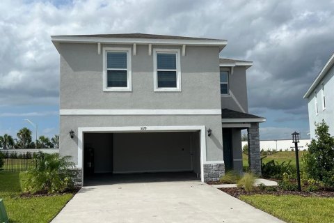 House in Bradenton, Florida 4 bedrooms, 209.96 sq.m. № 1396338 - photo 3