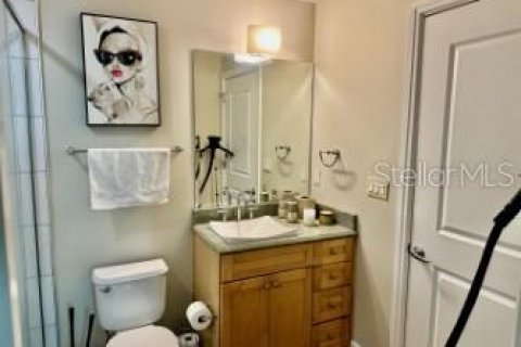 Condo in Orlando, Florida, 2 bedrooms  № 1198325 - photo 18