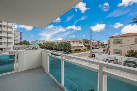 Copropriété à vendre à Hollywood, Floride: 2 chambres, 133.78 m2 № 1092453 - photo 27