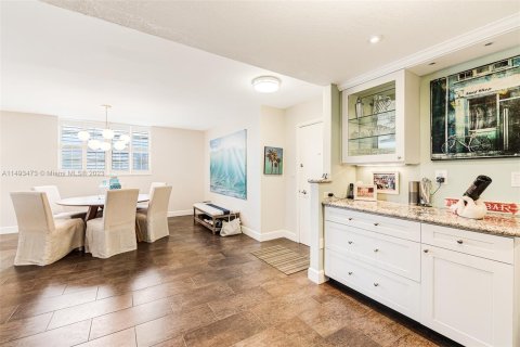 Copropriété à vendre à Hollywood, Floride: 2 chambres, 133.78 m2 № 1092453 - photo 10