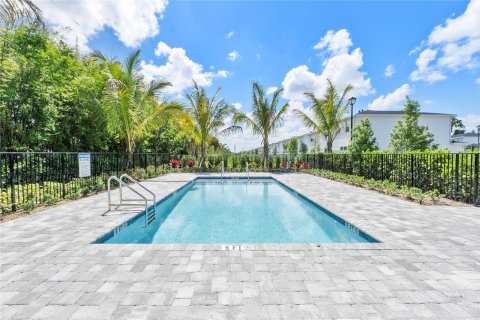 Villa ou maison à vendre à West Palm Beach, Floride: 4 chambres, 182.27 m2 № 1159730 - photo 27