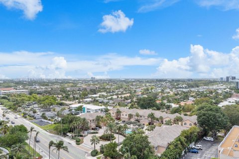 Condo in Pompano Beach, Florida, 1 bedroom  № 1159584 - photo 25