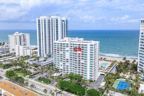 Condominio en venta en Pompano Beach, Florida, 1 dormitorio, 103.68 m2 № 1159584 - foto 5