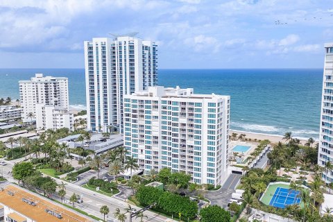 Copropriété à vendre à Pompano Beach, Floride: 1 chambre, 103.68 m2 № 1159584 - photo 4