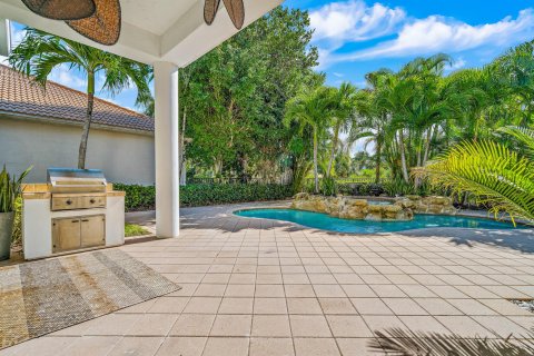 Villa ou maison à vendre à West Palm Beach, Floride: 3 chambres, 322.56 m2 № 665395 - photo 22