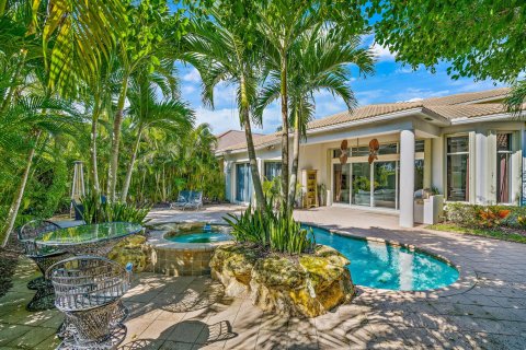 Villa ou maison à vendre à West Palm Beach, Floride: 3 chambres, 322.56 m2 № 665395 - photo 19