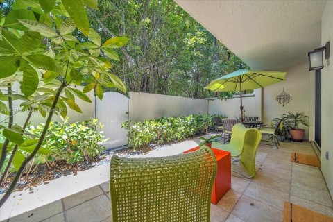 Townhouse in Miami, Florida 3 bedrooms, 206.43 sq.m. № 1347833 - photo 21