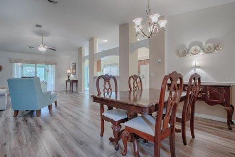 Casa en venta en Leesburg, Florida, 3 dormitorios, 173.63 m2 № 1384745 - foto 7