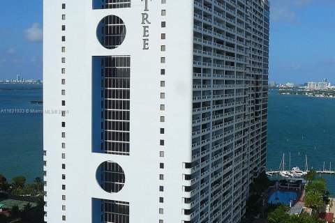 Condominio en venta en Miami, Florida, 1 dormitorio, 99.03 m2 № 1292489 - foto 14