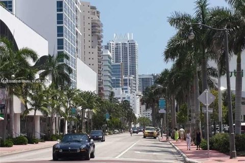 Condominio en venta en Miami Beach, Florida, 1 dormitorio, 93.46 m2 № 1292519 - foto 23