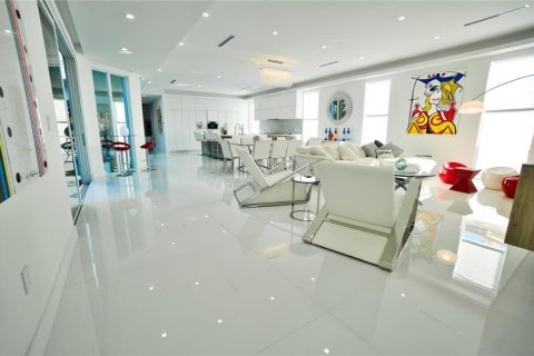 Villa ou maison à vendre à Fort Lauderdale, Floride: 5 chambres, 743.22 m2 № 1121210 - photo 24