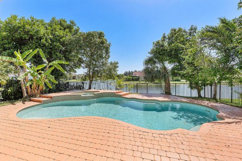 Villa ou maison à vendre à Royal Palm Beach, Floride: 5 chambres, 315.96 m2 № 1121262 - photo 17