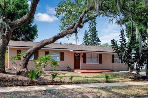 Villa ou maison à vendre à Cocoa, Floride: 3 chambres, 130.43 m2 № 1200380 - photo 3