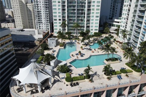 Condominio en venta en Miami, Florida, 2 dormitorios, 98.29 m2 № 1386213 - foto 1