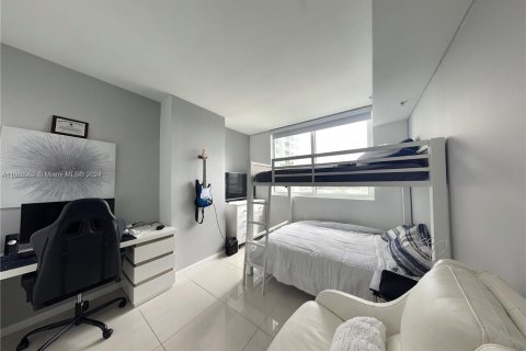 Condominio en venta en Miami, Florida, 2 dormitorios, 98.29 m2 № 1386213 - foto 7