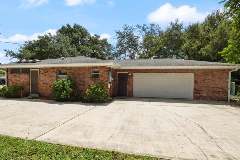 House in Tampa, Florida 4 bedrooms, 223.52 sq.m. № 1361541 - photo 5