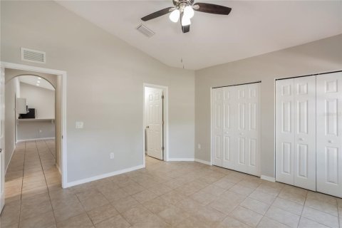 Villa ou maison à louer à Bradenton, Floride: 3 chambres, 114.46 m2 № 1349279 - photo 6