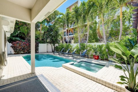 Villa ou maison à vendre à Fort Lauderdale, Floride: 3 chambres, 232.26 m2 № 1163063 - photo 24