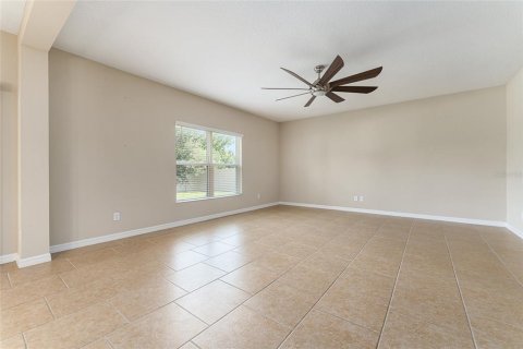 Casa en venta en Groveland, Florida, 4 dormitorios, 237.83 m2 № 1337383 - foto 16