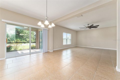 House in Groveland, Florida 4 bedrooms, 237.83 sq.m. № 1337383 - photo 15