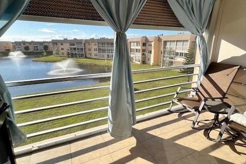 Copropriété à vendre à Sunrise, Floride: 2 chambres, 78.97 m2 № 989216 - photo 15