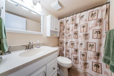 Condominio en alquiler en Saint Petersburg, Florida, 2 dormitorios, 82.68 m2 № 405673 - foto 14