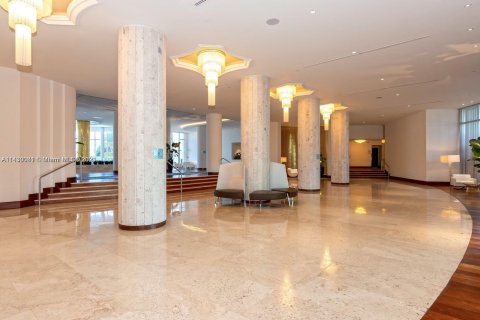 Condo in Miami Beach, Florida, 1 bedroom  № 648004 - photo 20