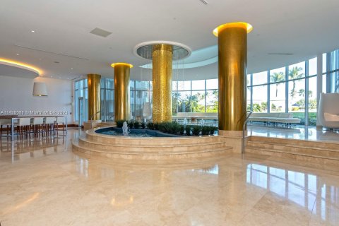 Condo in Miami Beach, Florida, 1 bedroom  № 648004 - photo 23