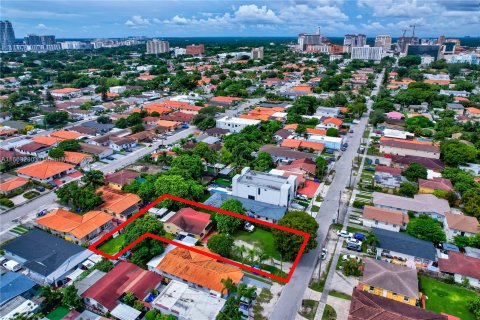 Villa ou maison à vendre à Miami, Floride: 3 chambres, 143.16 m2 № 1385890 - photo 10