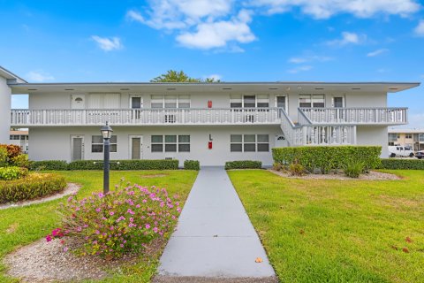 Condo in West Palm Beach, Florida, 1 bedroom  № 1207831 - photo 14