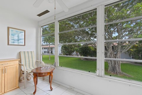 Condo in West Palm Beach, Florida, 1 bedroom  № 1207831 - photo 5