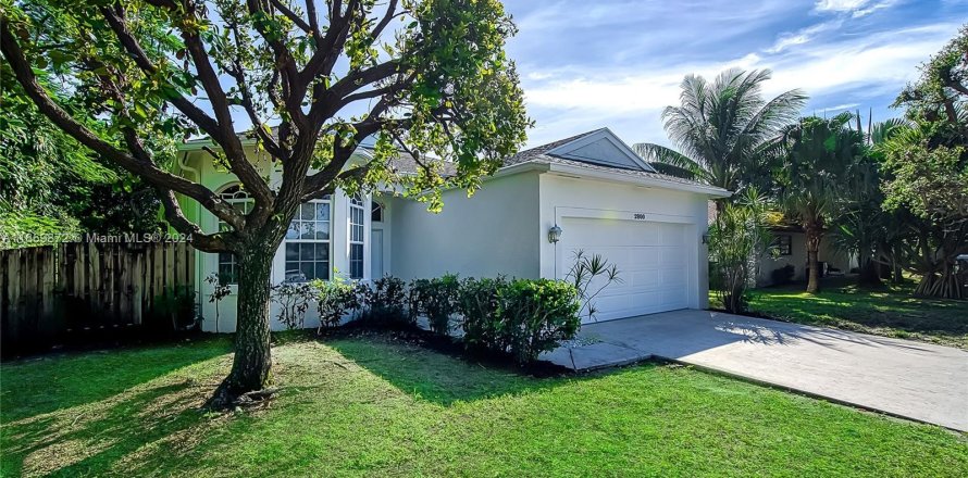 Casa en Lake Worth, Florida 3 dormitorios, 154.31 m2 № 1389904