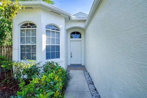 Villa ou maison à vendre à Lake Worth, Floride: 3 chambres, 154.31 m2 № 1389904 - photo 2