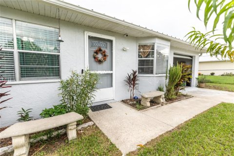 Casa en venta en Ocala, Florida, 2 dormitorios, 93.27 m2 № 1373949 - foto 2