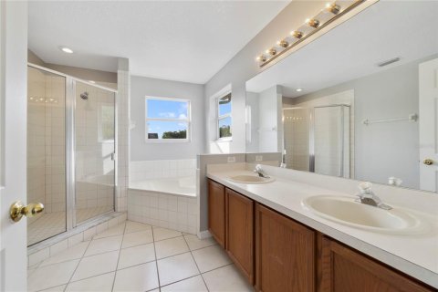 Villa ou maison à vendre à Kissimmee, Floride: 4 chambres, 221.85 m2 № 1287785 - photo 16