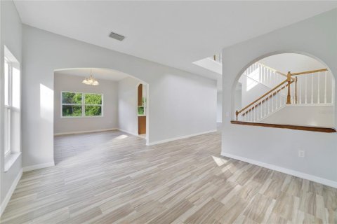 Villa ou maison à vendre à Kissimmee, Floride: 4 chambres, 221.85 m2 № 1287785 - photo 11