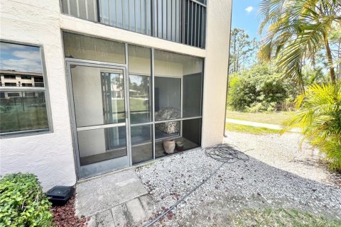 Condo in Punta Gorda, Florida, 2 bedrooms  № 1107383 - photo 25