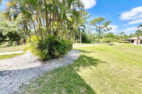 Condo in Punta Gorda, Florida, 2 bedrooms  № 1107383 - photo 26