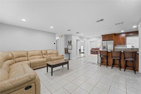 Casa en venta en Saint Cloud, Florida, 3 dormitorios, 174.28 m2 № 1378458 - foto 4