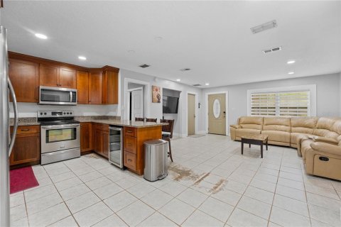 Casa en venta en Saint Cloud, Florida, 3 dormitorios, 174.28 m2 № 1378458 - foto 8